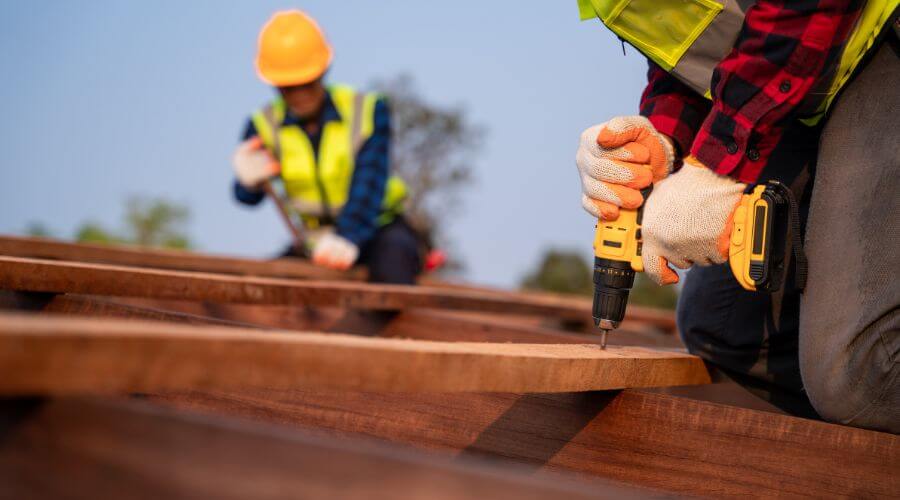 Professional residential roofers in Ellery, IL